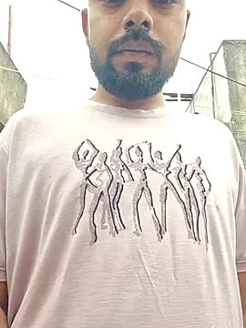 soniriyaa010101 online show from April 2026 09:00:02 AM