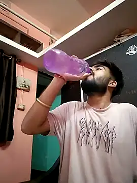 soniriyaa010101 online show from April 2026 08:53:02 PM