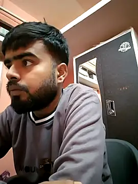 soniriyaa010101 online show from November 2025 10:16:01 AM