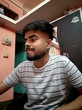 soniriyaa010101 online show from April 2026 05:54:01 PM