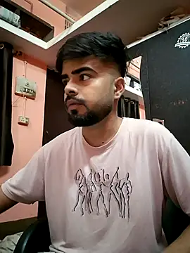 soniriyaa010101 online show from April 2026 07:37:01 AM