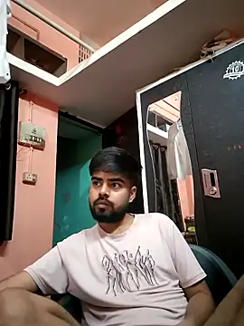 soniriyaa010101 online show from April 2026 09:11:02 PM