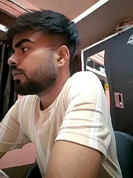 soniriyaa010101 online show from April 2026 08:54:02 PM