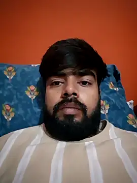 soniriyaa010101 online show from October 2025 09:30:02 AM