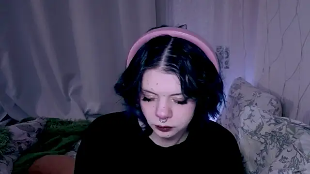 Alice Zev online show from April 2026 01:09:02 AM