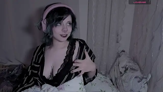 Alice Zev online show from February 2026 12:33:02 AM