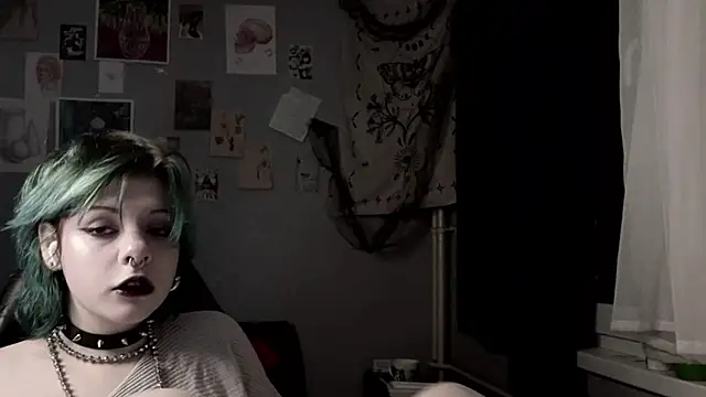 Alice Zev online show from October 2025 02:33:02 AM