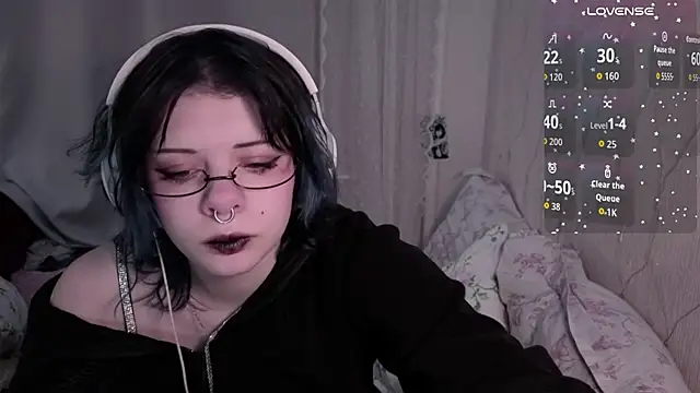 Alice Zev online show from February 2026 12:44:01 AM