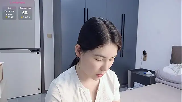 luckckcj online show from November 2025 05:56:01 AM