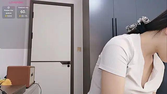 luckckcj online show from February 2026 06:57:01 AM