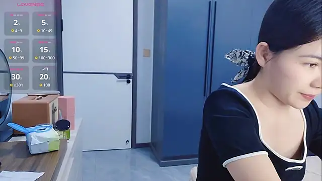 luckckcj online show from December 2025 10:18:01 AM