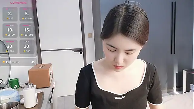 luckckcj online show from November 2025 02:32:02 AM