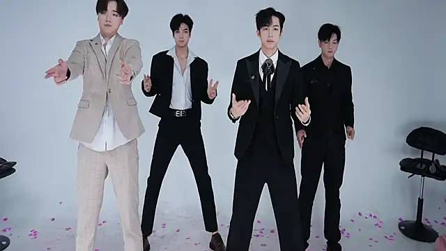 JL-sweetbaby1 online show from October 2025 01:37:02 PM