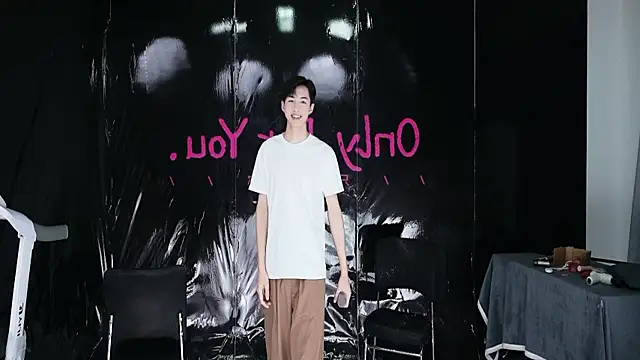 JL-sweetbaby1 online show from April 2026 11:27:01 AM