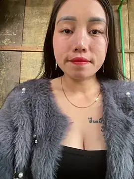 chipp-bong online show from February 2026 01:58:01 AM