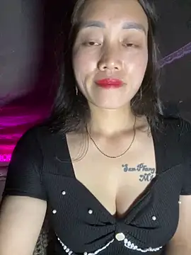 chipp-bong online show from December 2025 01:45:01 PM