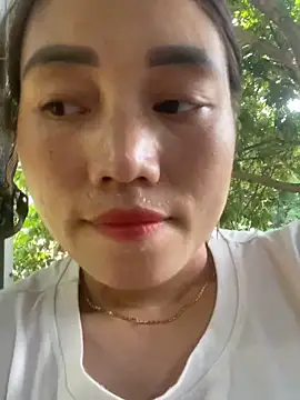 chipp-bong online show from September 2025 04:06:01 AM