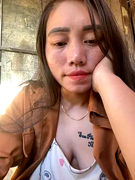 chipp-bong online show from October 2025 12:33:02 AM