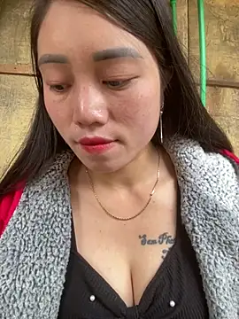 chipp-bong online show from February 2026 01:38:01 AM