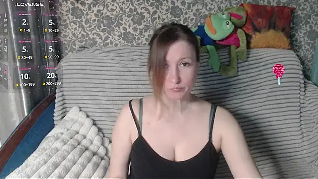 LesanaMagic online show from March 2026 06:21:01 PM