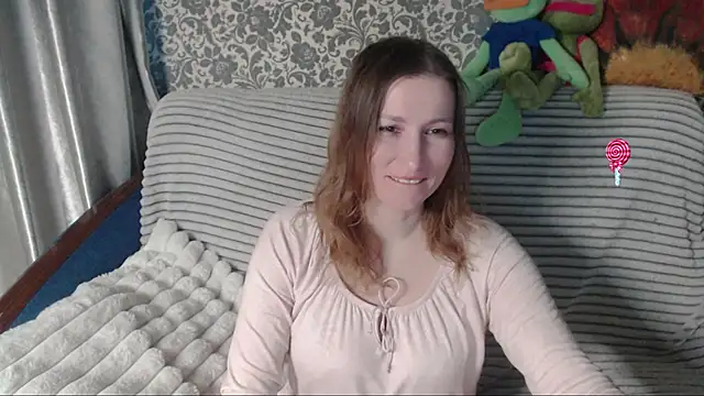LesanaMagic online show from May 2026 06:28:02 PM