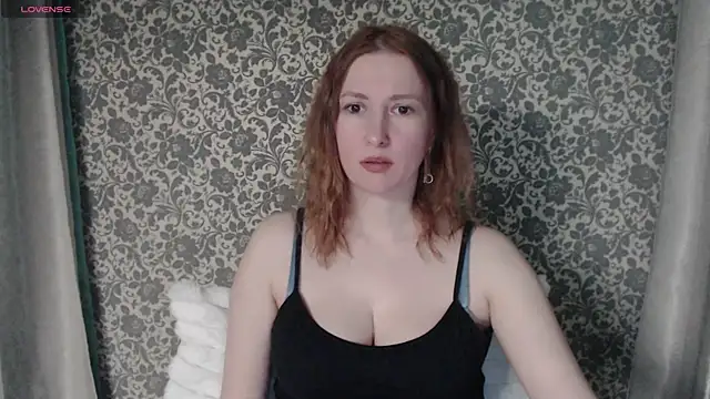 LesanaMagic online show from February 2025 07:52:01 PM
