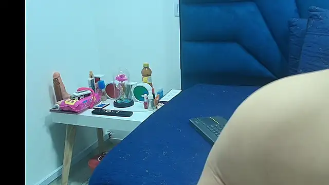 Angell cooper online show from January 2026 01:39:01 PM