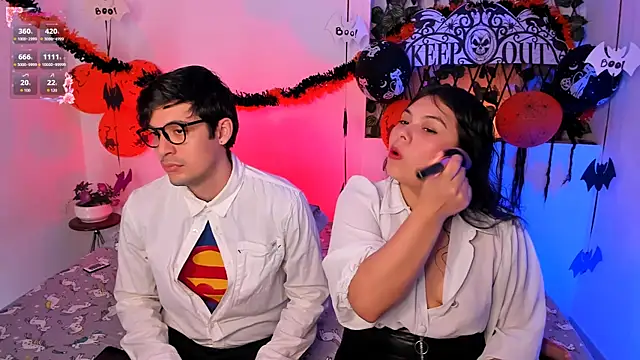 kylietimothee online show from October 2025 07:03:02 PM