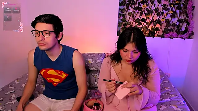 kylietimothee online show from November 2025 04:51:01 PM