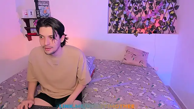 kylietimothee online show from May 2026 04:39:01 PM