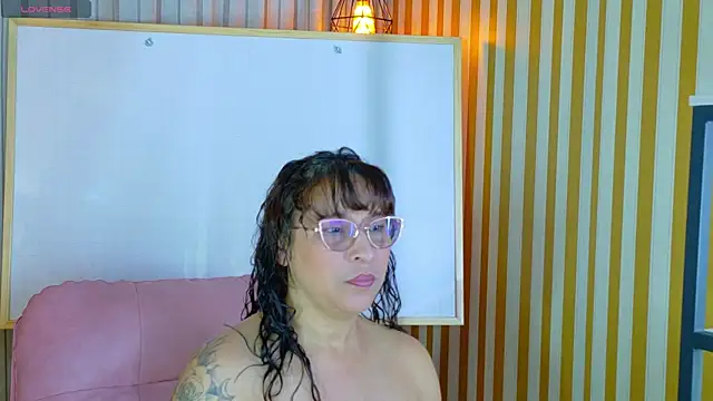 Jenni Zeller online show from September 2025 12:04:02 PM
