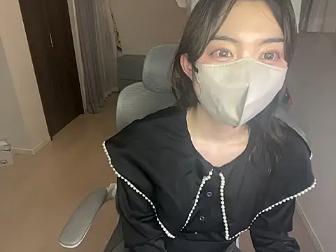 Snapshot of naginagisan chatting on June 2026 11:37:02 AM naginagisan online show from June 2026 11:37:02 AM