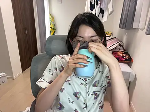 Snapshot of naginagisan chatting on June 2026 09:53:02 PM naginagisan online show from June 2026 09:53:02 PM