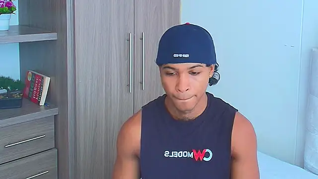 Snapshot of cassian_gold chatting on June 2026 02:44:01 PM cassian gold online show from June 2026 02:44:01 PM