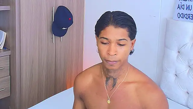Snapshot of cassian_gold chatting on June 2026 09:37:02 PM cassian gold online show from June 2026 09:37:02 PM