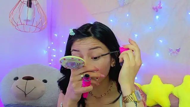 april bennett online show from February 2026 01:19:01 PM