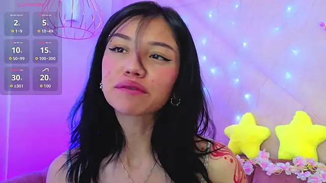 Snapshot of april_bennett chatting on June 2026 01:20:02 PM april bennett online show from June 2026 01:20:02 PM