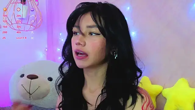 april bennett online show from April 2026 01:04:02 PM