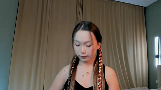 Snapshot of tokipokki chatting on October 2025 01:20:01 AM tokipokki online show from October 2025 01:20:01 AM