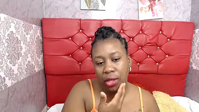 Snapshot of amijacobs chatting on November 2025 01:33:01 AM amijacobs online show from November 2025 01:33:01 AM