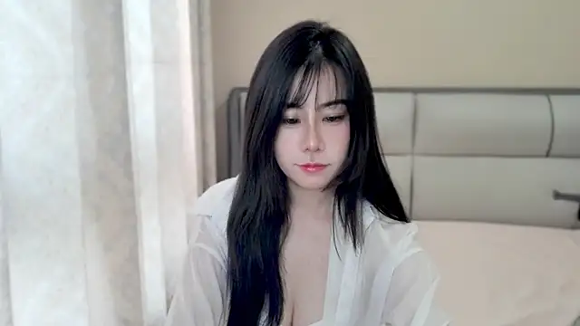 Snapshot of XIAOYU7-2025 chatting on October 2025 07:09:01 AM XIAOYU7-2025 online show from October 2025 07:09:01 AM