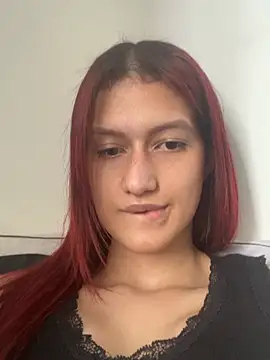 Caroline daring online show from March 2026 07:51:01 PM