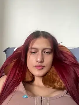 Caroline daring online show from March 2026 05:18:02 PM