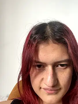 Caroline daring online show from March 2026 06:57:01 PM