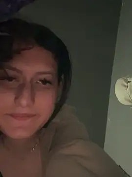 Caroline daring online show from April 2026 10:49:01 PM