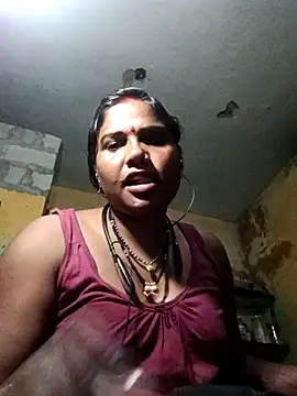 SweetKomal89 online show from October 2025 06:51:01 PM