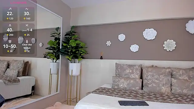 VictoriaShelby online show from October 2025 12:18:01 PM