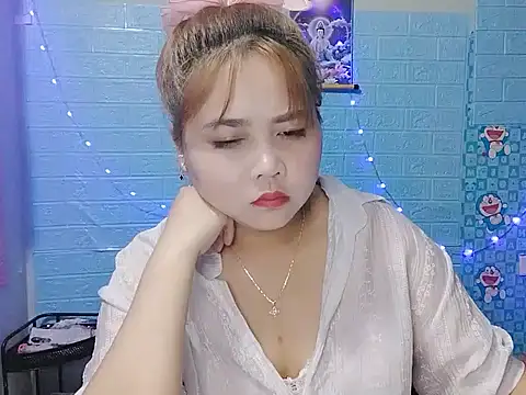 Snapshot of Nhan7868 chatting on October 2025 03:51:02 AM Nhan7868 online show from October 2025 03:51:02 AM