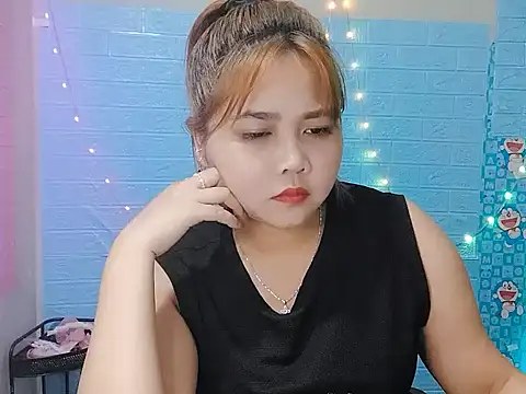 Snapshot of Nhan7868 chatting on October 2025 05:30:01 AM Nhan7868 online show from October 2025 05:30:01 AM