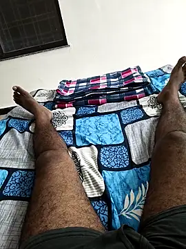 Chanderi19 online show from September 2025 03:16:02 PM